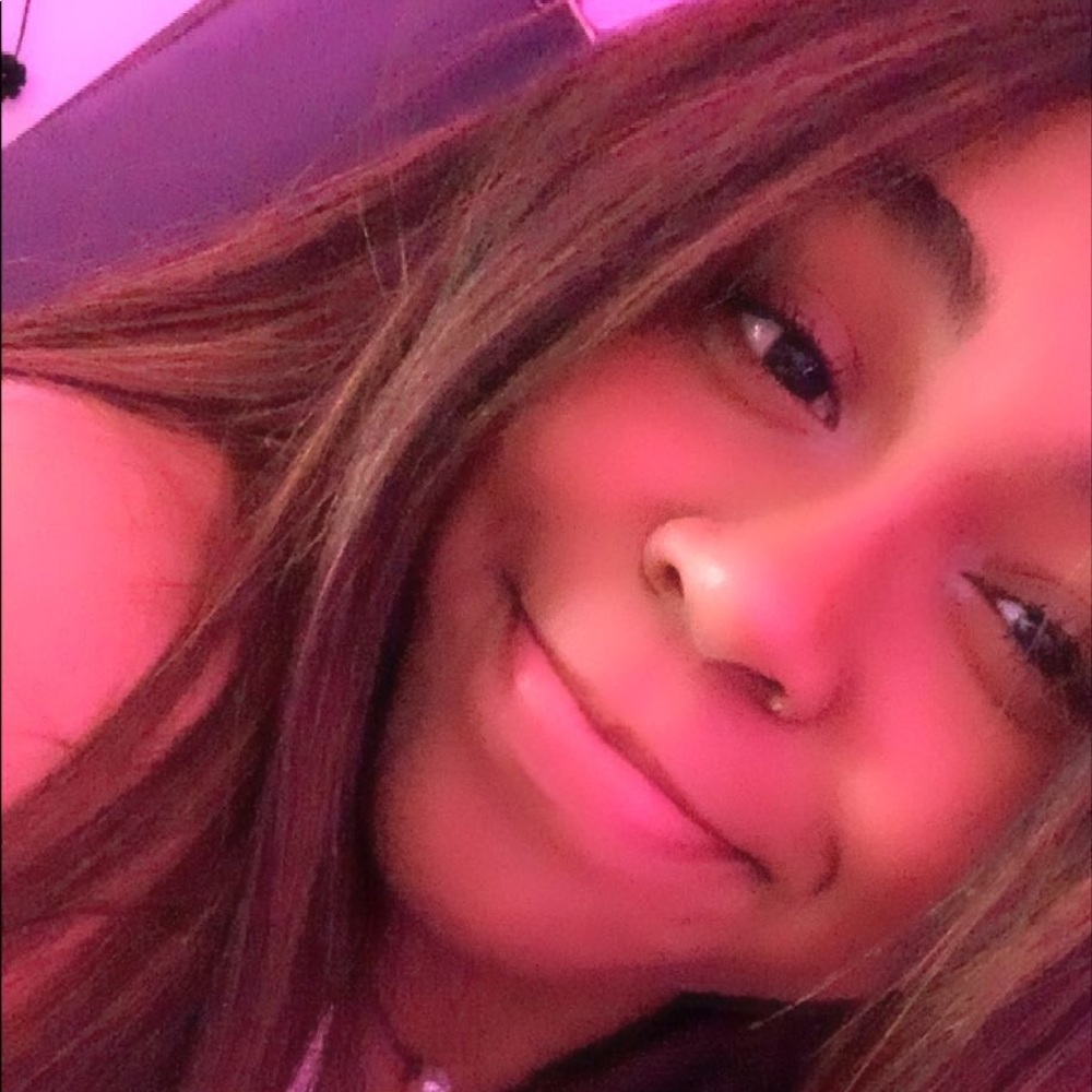 Meet your Posher, Krystal